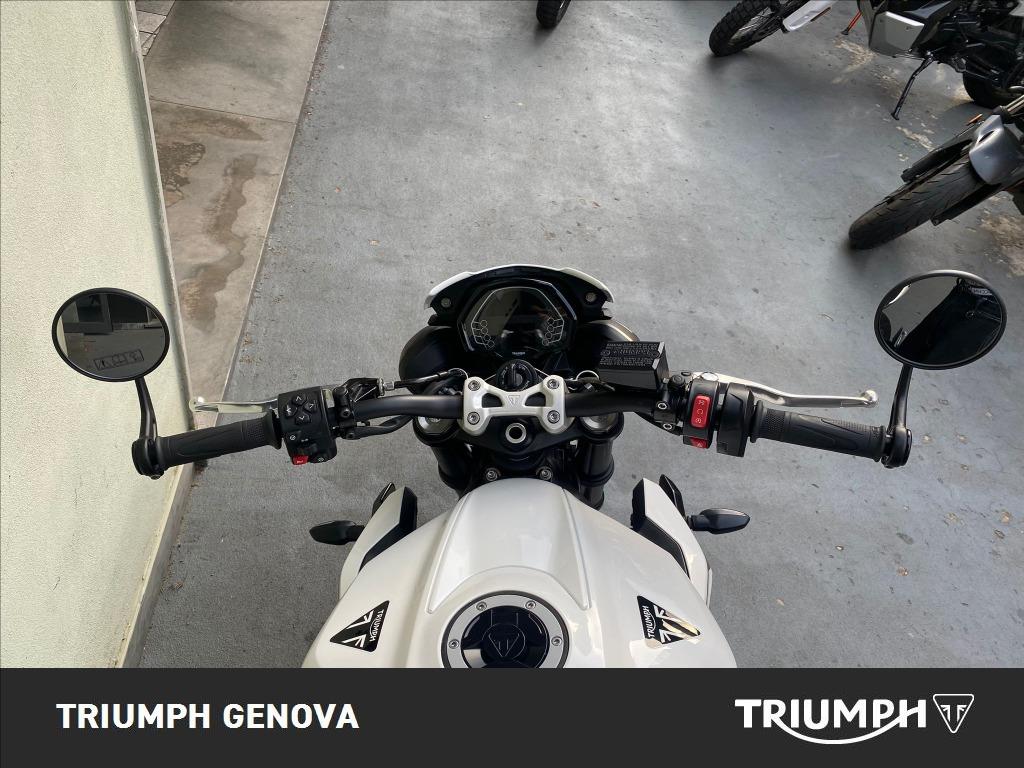 TRIUMPH Street Triple 765 R